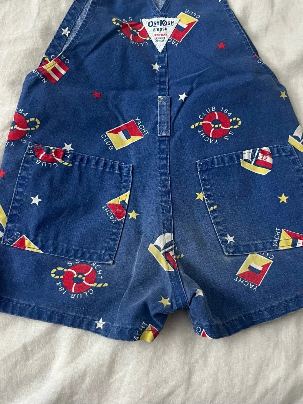 OshKosh Bgosh 3t based